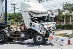 Truck crash on road